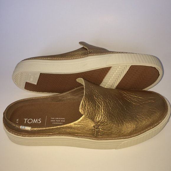 Toms Gold Mules - Picture 4 of 8